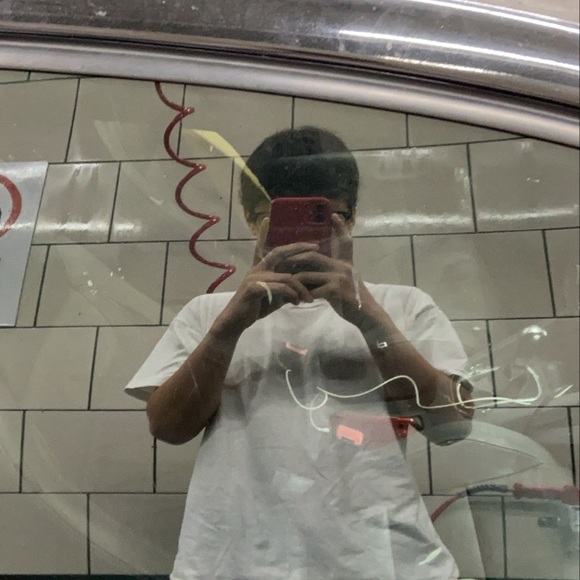 Meet your Posher, Manue - Picture 1 of 1